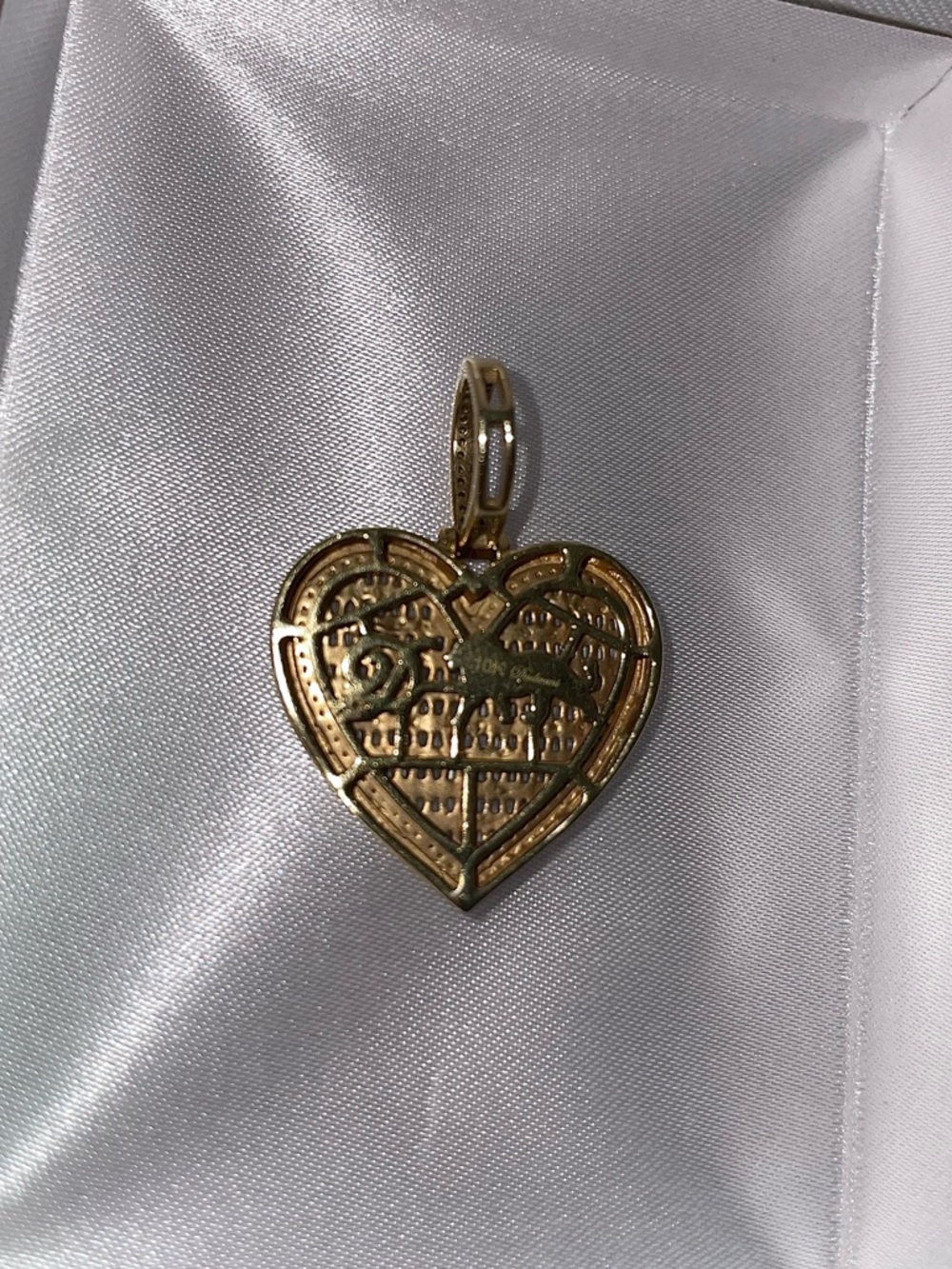 Custom Heart & Initial Pendant Necklace/ Earrings Set - Picture 4 of 10